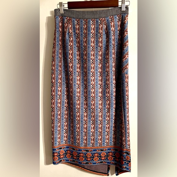 Anthropologie Akemi and Kin Blue and Red Patterned Asymmetrical Pencil Skirt - Picture 3 of 4